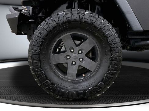 Used 2018 Jeep Wrangler Unlimited Sport S image 33