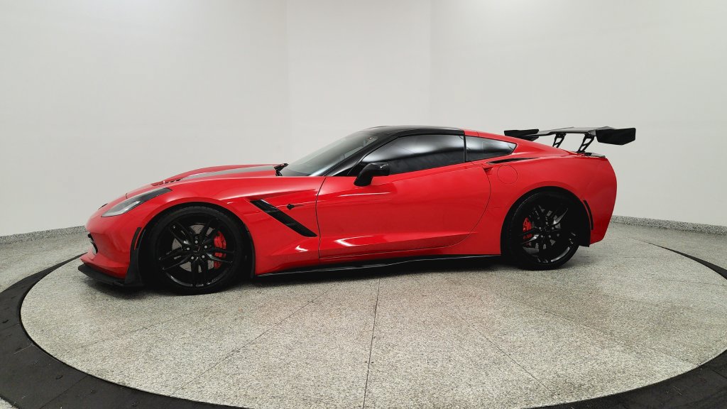 Used 2016 Chevrolet Corvette Stingray Coupe w/ 2LT Preferred Equipment Group RWD image 2