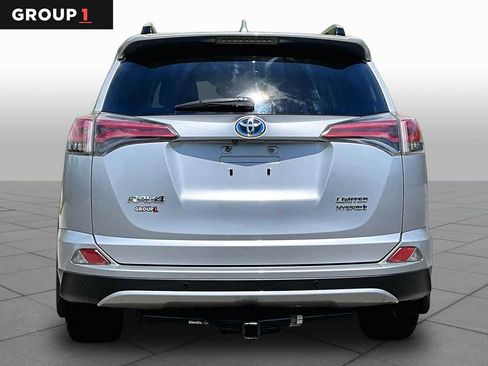 Used 2017 Toyota RAV4 Limited w/ Advanced Technology Package AWD/4WD image 5