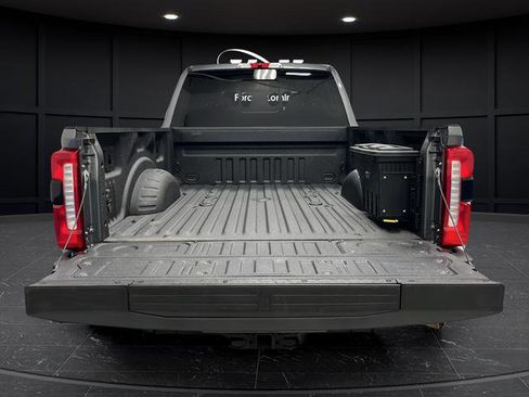 Used 2024 Ford F250 Lariat w/ Sport Appearance Package AWD/4WD image 26