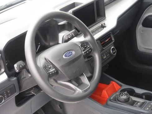 Used 2022 Ford Maverick XLT image 22