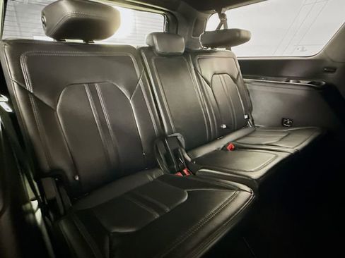 Used 2020 Ford Expedition Max Limited AWD/4WD image 30