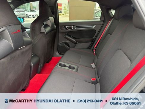 Used 2023 Honda Civic Type R image 5