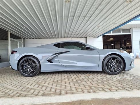 Used 2024 Chevrolet Corvette Stingray Coupe w/ 1LT image 3