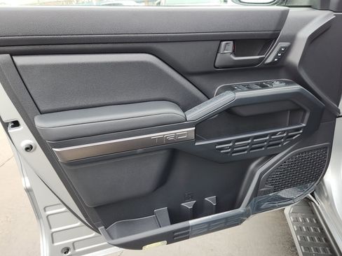 New 2026 Toyota 4Runner 4WD image 10