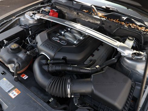 Used 2011 Ford Mustang GT Premium w/ Comfort Pkg image 50