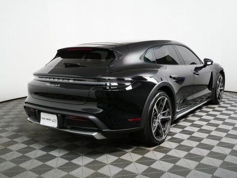 Used 2024 Porsche Taycan 4S AWD/4WD image 30