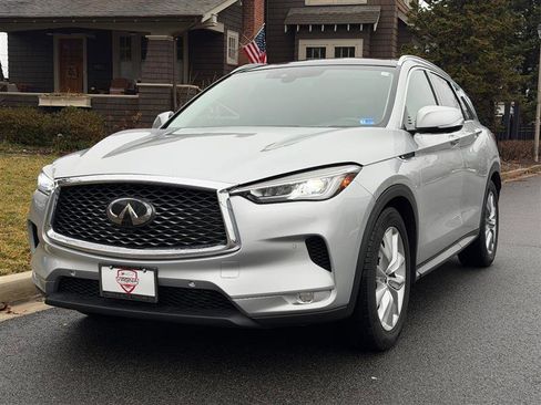 Used 2019 INFINITI QX50 AWD image 2