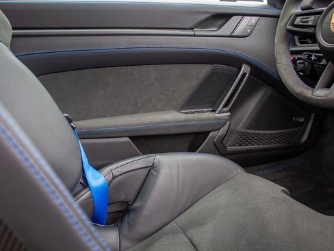 Used 2026 Porsche 911 GT3 image 19