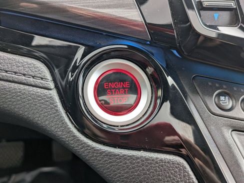 Used 2023 Honda Odyssey Elite image 16