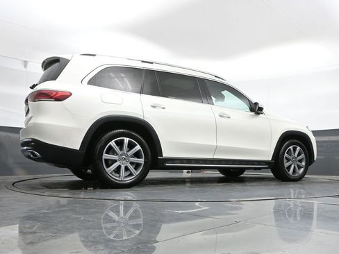 Used 2022 Mercedes-Benz GLS 450 4MATIC image 41