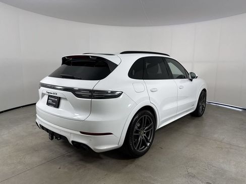 Certified 2021 Porsche Cayenne GTS AWD/4WD image 7