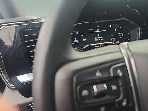 Used 2024 GMC Sierra 1500 Elevation image 22