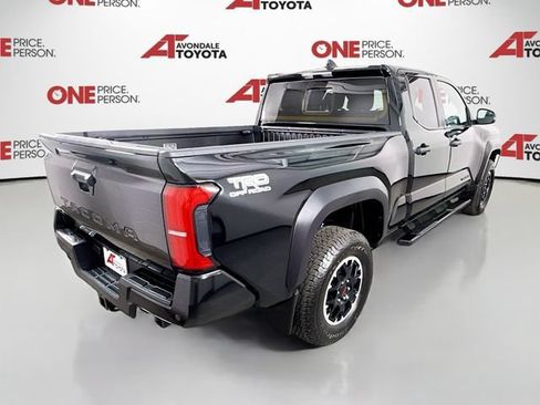 Certified 2024 Toyota Tacoma TRD Off-Road w/ TRD Off Road Upgrade Package AWD/4WD image 8