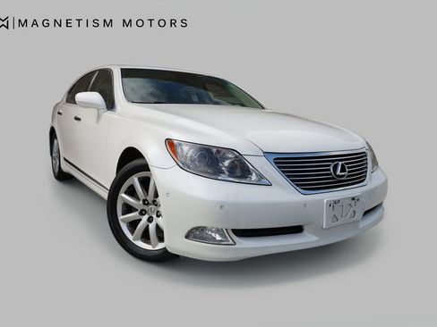 Used 2009 Lexus LS 460 image 7