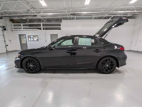 Certified 2024 Honda Civic Sport image 12