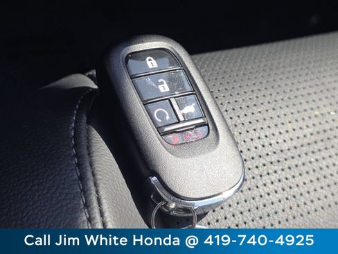 Certified 2024 Honda CR-V EX-L image 32