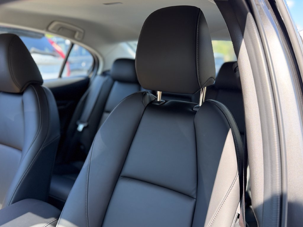 New 2026 MAZDA MAZDA3 s Sport FWD image 8