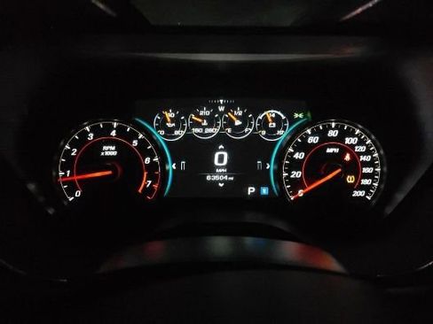 Used 2016 Chevrolet Camaro SS image 8