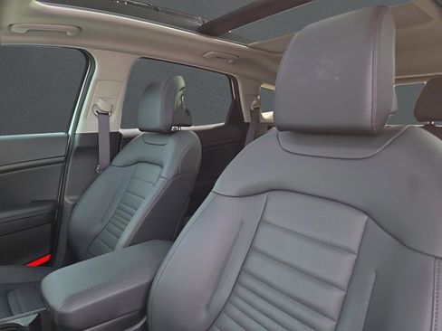 Certified 2024 Kia Sportage SX Prestige image 22