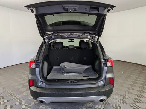 Used 2022 Ford Escape SE w/ Convenience Package image 11