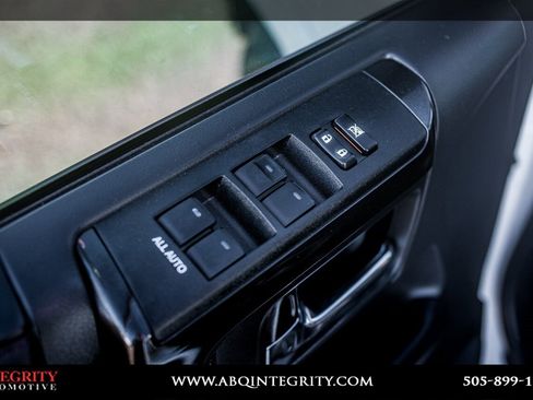 Used 2023 Toyota 4Runner TRD Off-Road image 14