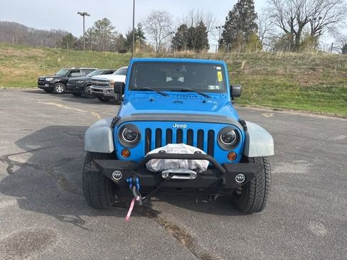 Used 2011 Jeep Wrangler Sport image 3