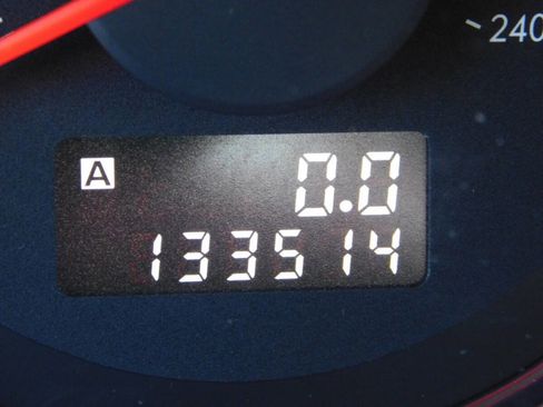 Used 2009 Subaru Outback 2.5i Special Edition AWD/4WD image 9