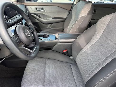 Used 2023 Nissan Rogue SV FWD image 10
