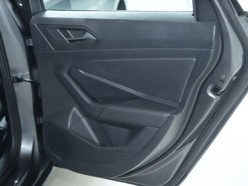 Certified 2021 Volkswagen Jetta SE w/ SE Cold Weather Package image 31