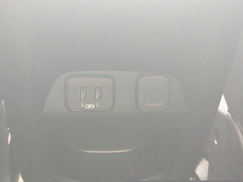 Used 2022 GMC Canyon AT4 w/ Trailering Package image 17