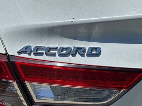 Used 2021 Honda Accord EX-L image 7