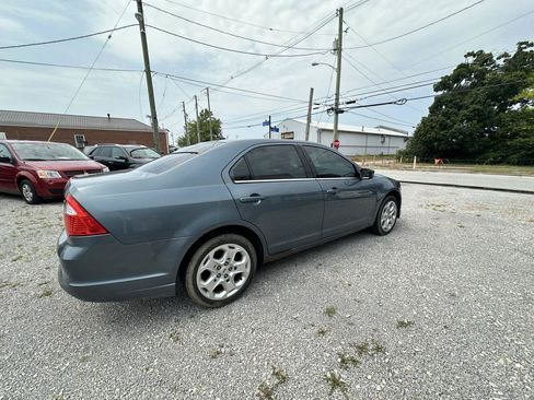 Used 2011 Ford Fusion SE FWD image 5