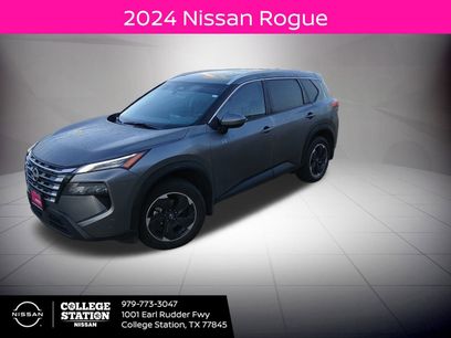 Certified 2024 Nissan Rogue SV w/ SV Premium Package