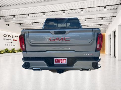 Used 2025 GMC Sierra 1500 AT4 w/ AT4 Premium Package AWD/4WD image 12