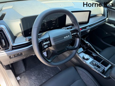 New 2026 Kia Sorento SX Prestige AWD/4WD image 10