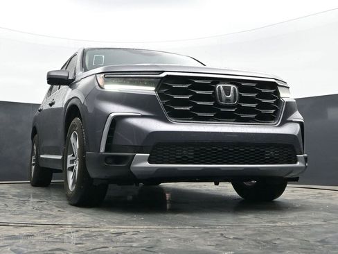 Used 2025 Honda Pilot EX-L image 44