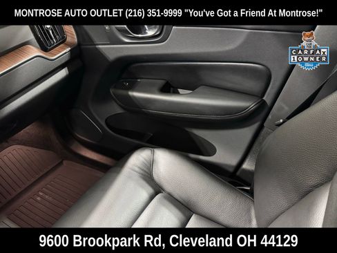 Used 2023 Volvo XC60 B5 Plus image 39