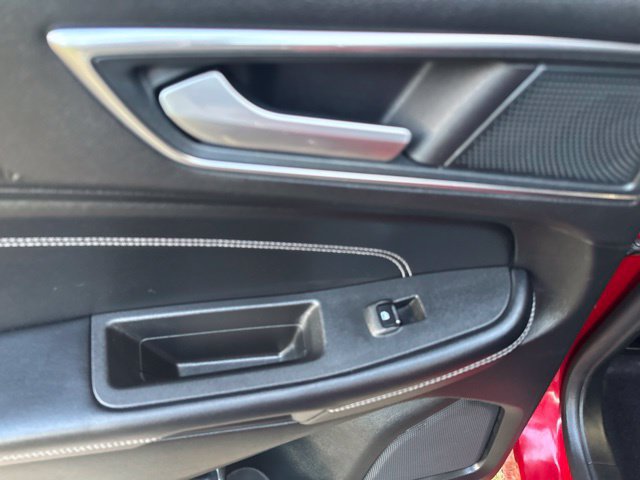 Used 2024 Ford Edge Titanium AWD/4WD image 28