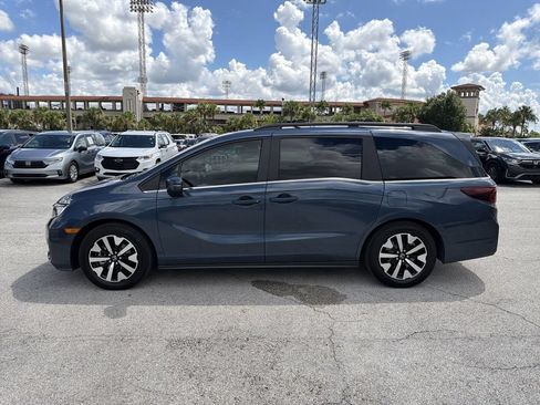 Used 2026 Honda Odyssey EX-L image 7