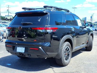 New 2026 Nissan Pathfinder Rock Creek w/ Rock Creek Premium Package