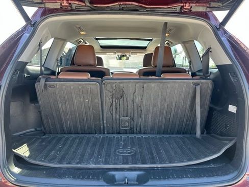 Used 2018 Toyota Highlander Limited Platinum AWD/4WD image 13