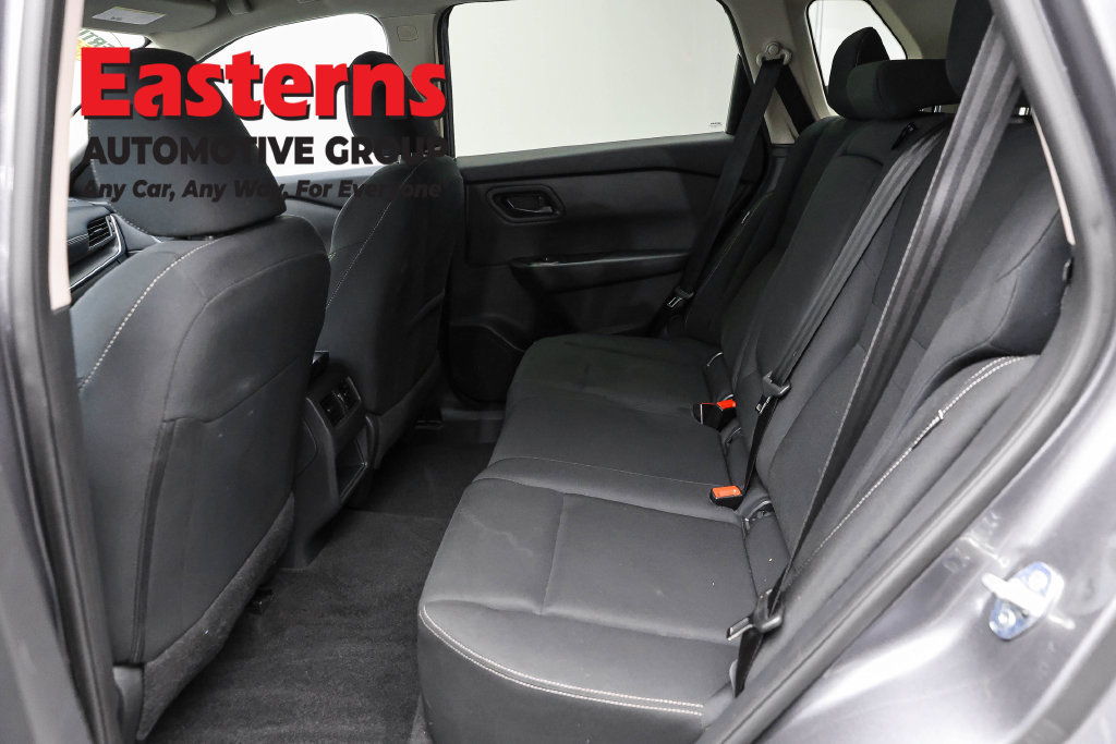 Used 2024 Nissan Rogue S AWD/4WD image 22