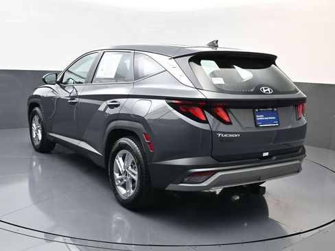 Used 2026 Hyundai Tucson SE FWD image 6