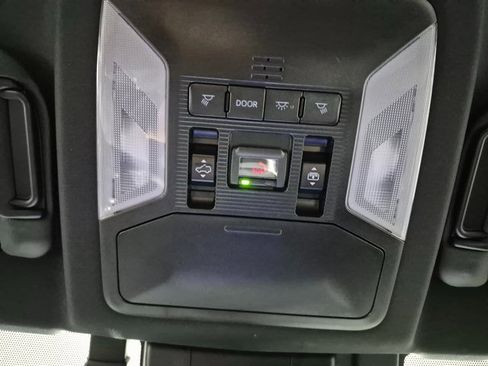 Used 2024 Toyota RAV4 XSE image 21