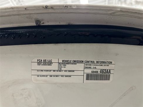 Used 2019 Jeep Grand Cherokee Limited image 26