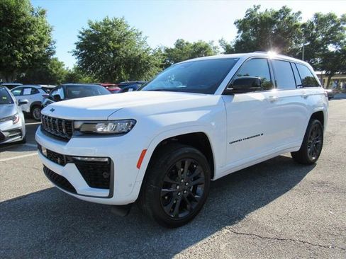 New 2026 Jeep Grand Cherokee Limited AWD/4WD image 3
