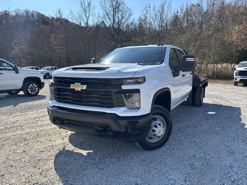 New 2026 Chevrolet Silverado 3500 W/T w/ WT Convenience Package image 10