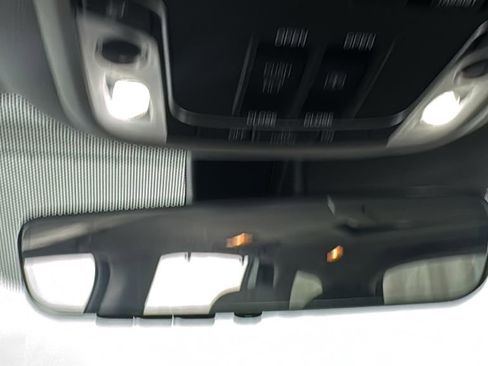 Used 2022 Honda Pilot Elite image 36