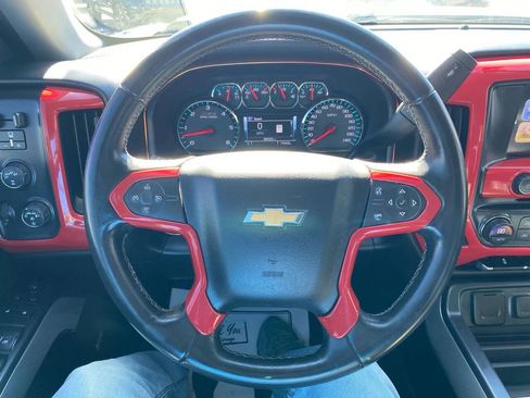 Used 2018 Chevrolet Silverado 1500 LT w/ All Star Edition image 12